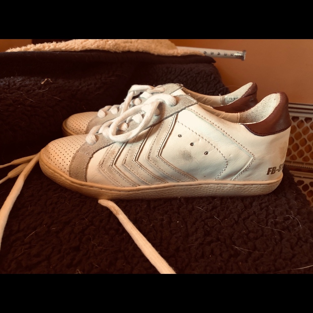 Freebird Hidden wedge leather sneaker size 8